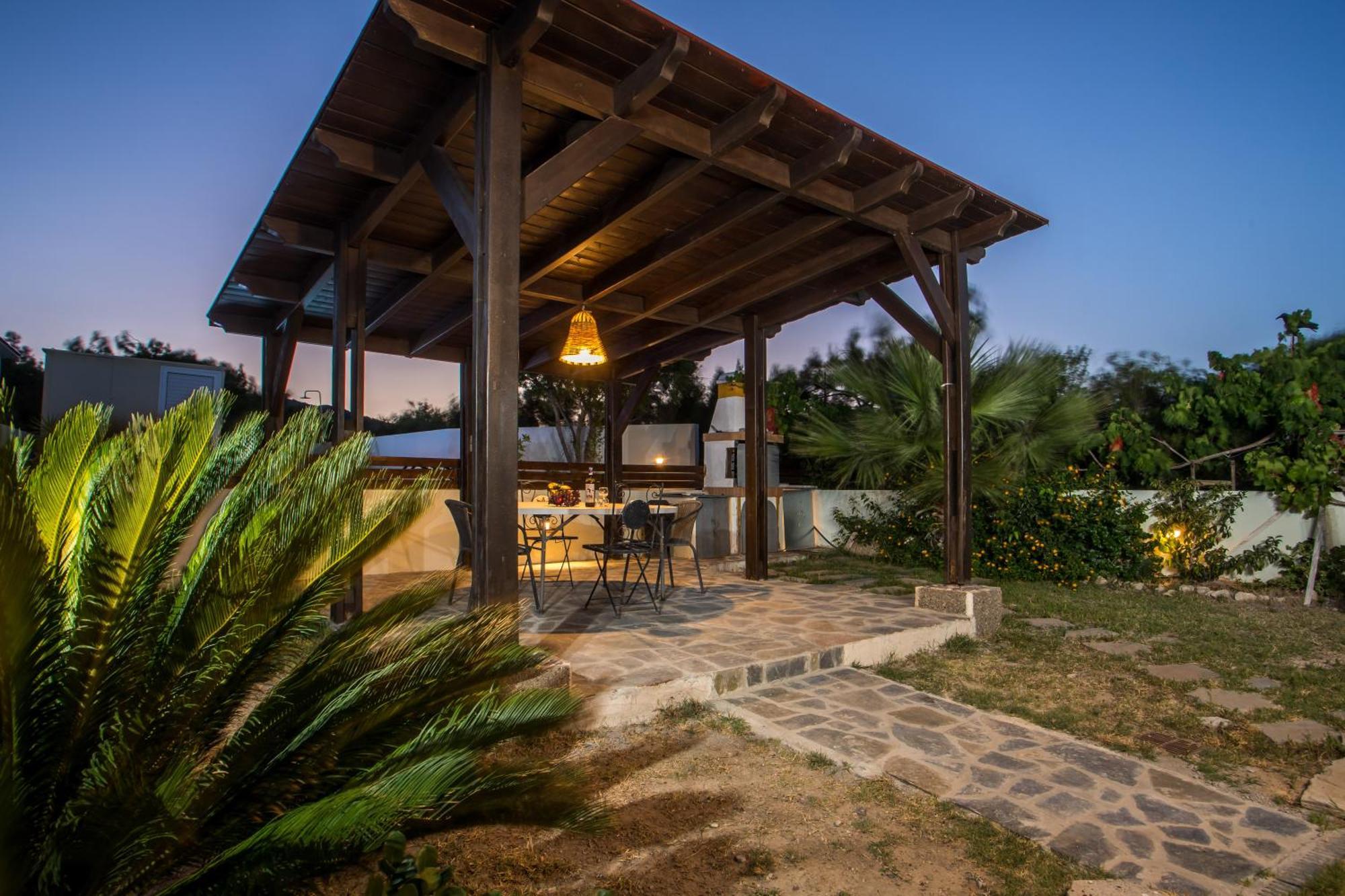 Verona Pool Villa Lakhania Dış mekan fotoğraf