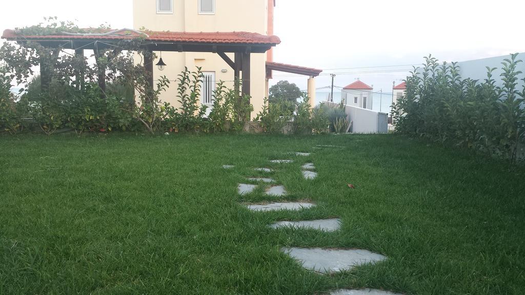 Verona Pool Villa Lakhania Dış mekan fotoğraf